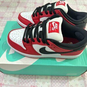 Nike SB Dunk Low Pro "Chicago" Sneakers